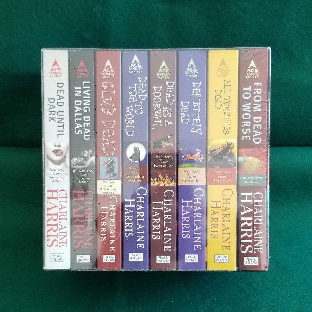 *SEALED* Sookie Stackhouse Box Set Books 1-8
